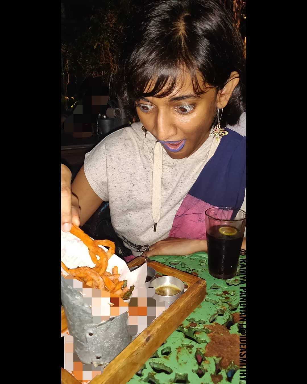 Social Media And The Fear Of Missing Out | BetterHelp